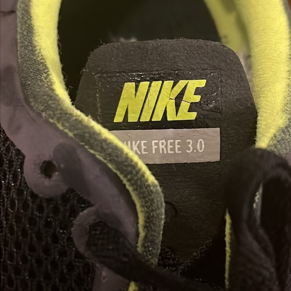 Nike Free 3.0 Shoes Sneakers 354574 003 black volt Men’s Size 8.5 - Picture 12 of 15